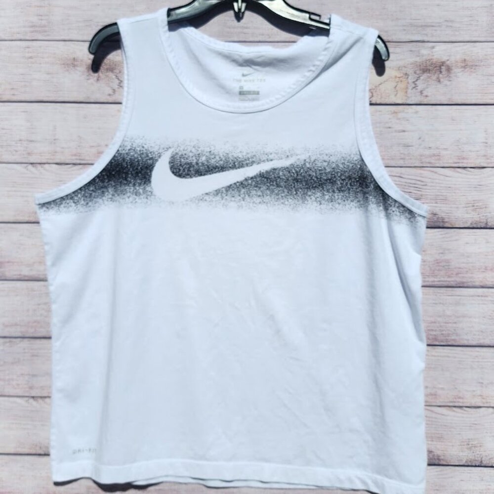 XL White Dri-Fit Nike Tank Top with Black Speckle Design